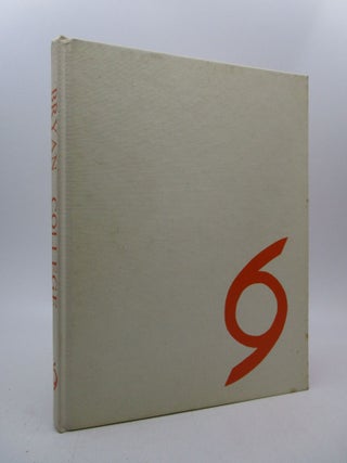 Item #013672 1969 Commoner (Yearbook for William Jennings Bryan College). Unknown, Illustrated